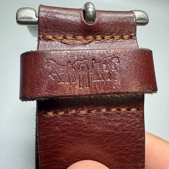 Y2K Levi's  Embroidered Belt Men's Sz‎ 32-36 Brown Genuine Leather - Picture 2 of 6